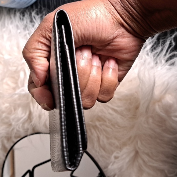 Louis Vuitton New Black Porte Tresor Flap Wallet - Picture 6 of 14
